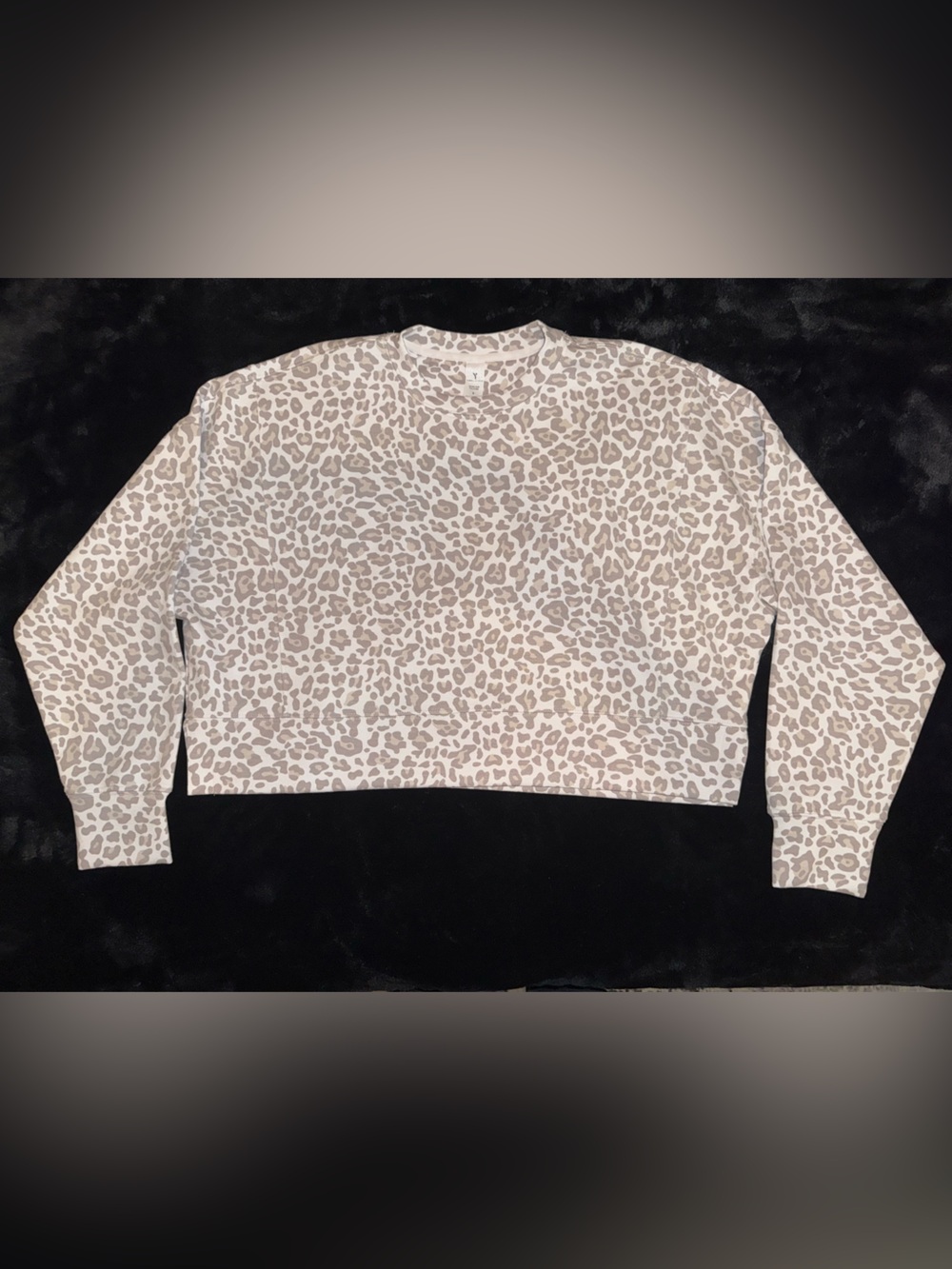 Yogalicious Women’s Pullover Sweater